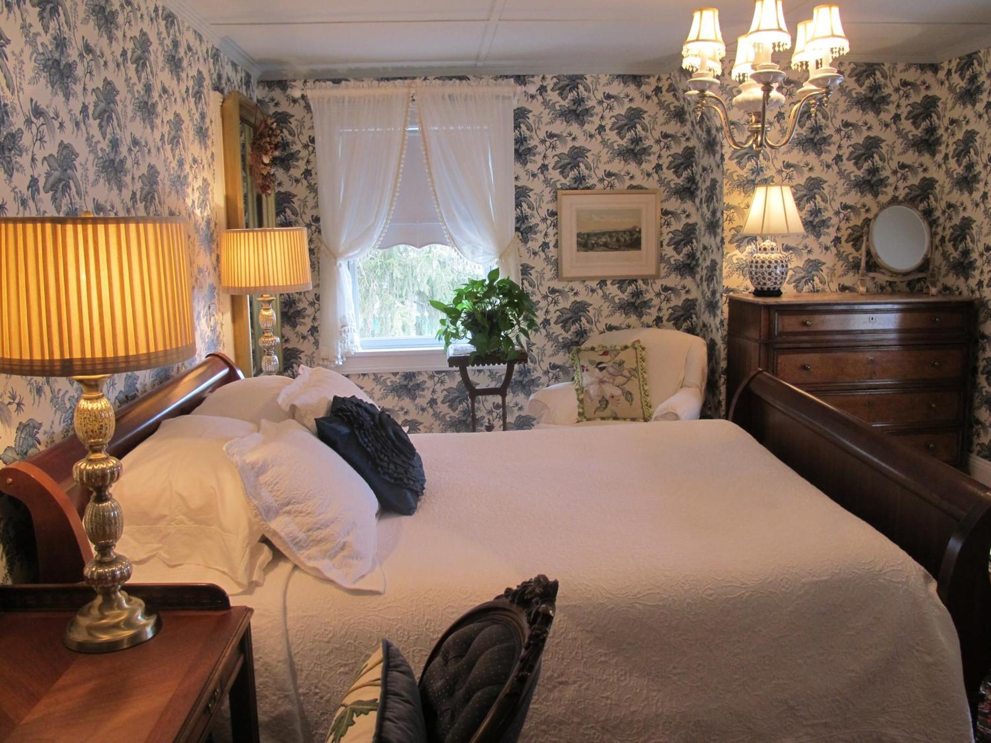 Hilltop House Bed & Breakfast Amenia Exteriör bild